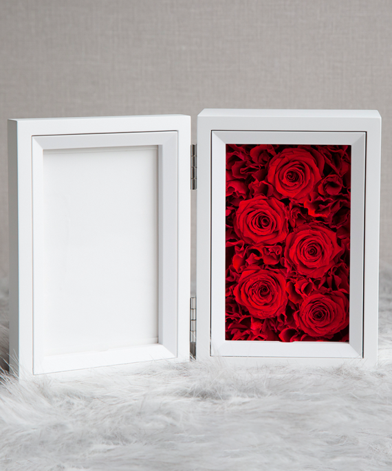 PHOTO FRAME