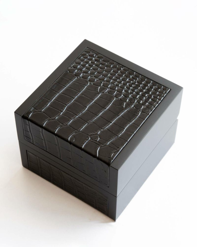 ダイヤモンドローズエンボスレザー | ローズギャラリー銀座 オンライン